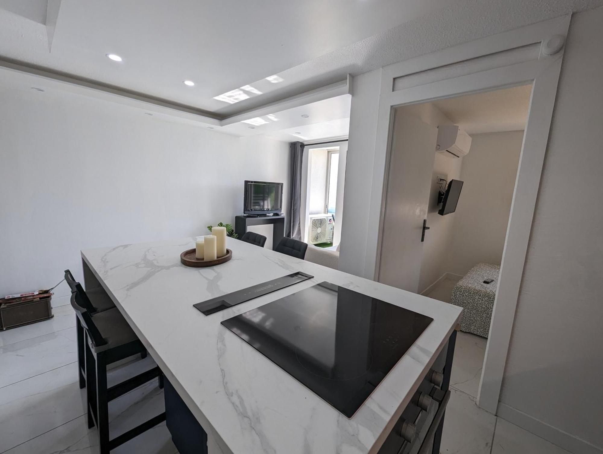 Appartement T2 Cabine, En Bord De Mer, Wifi Et Climatisation Saint-Cyprien  Exterior photo